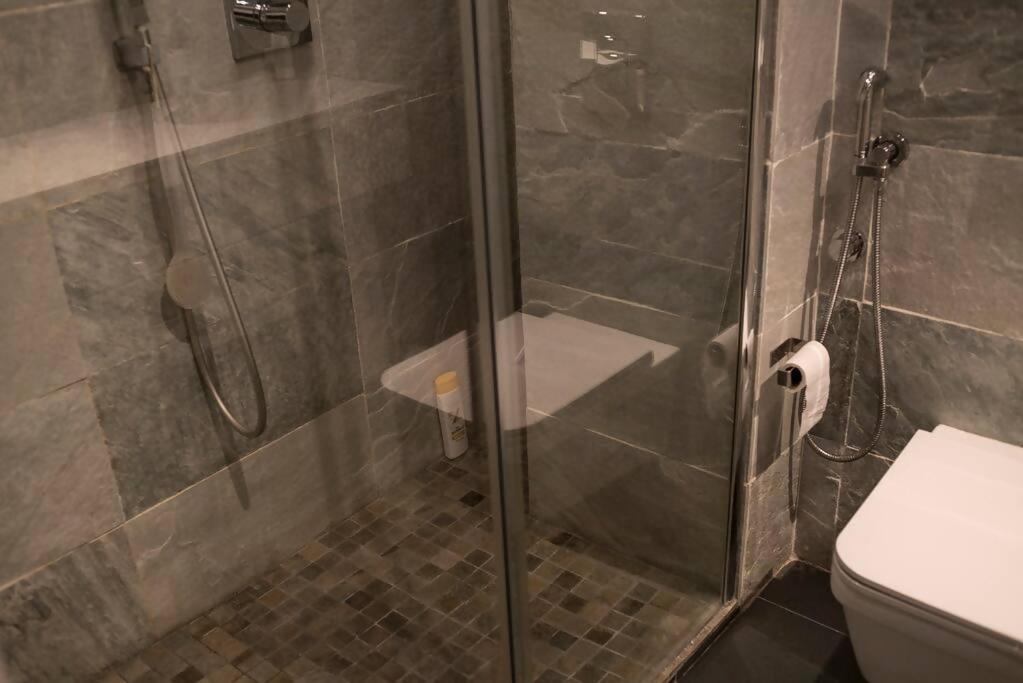 Centrico Y Reformado Con Estilo Apartment Valencia Luaran gambar