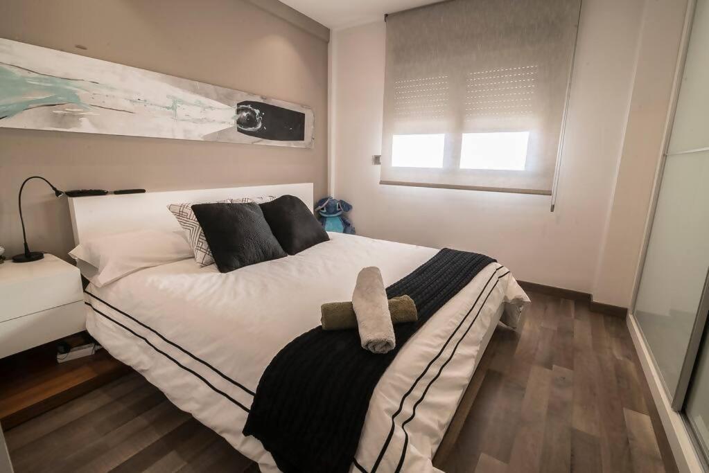 Centrico Y Reformado Con Estilo Apartment Valencia Luaran gambar